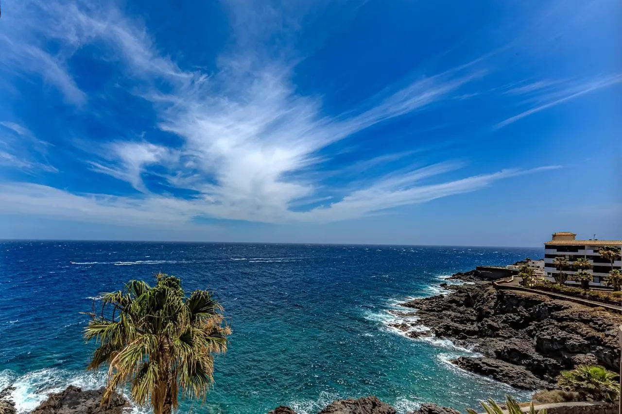 Atlantis 2 Apartment In Front Of The Ocean, Espectacular View, Pool And Wifi Costa del Silencio
