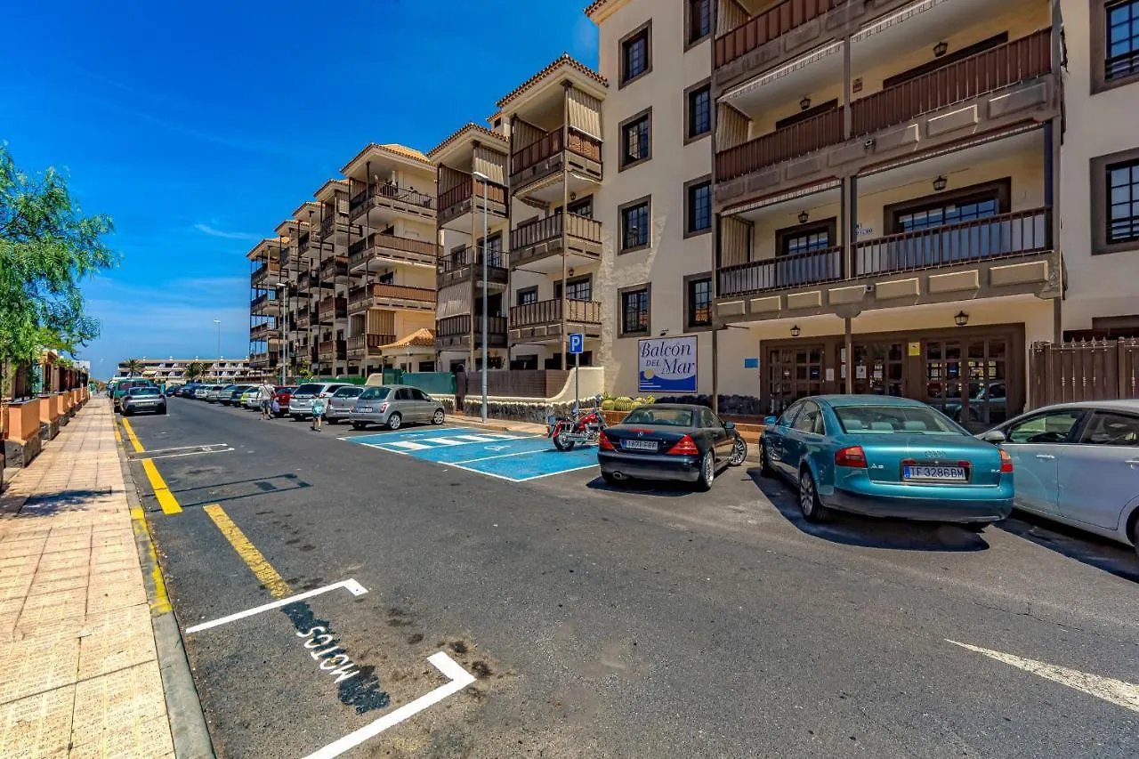 Atlantis 2 Apartment In Front Of The Ocean, Espectacular View, Pool And Wifi Costa Del Silencio
