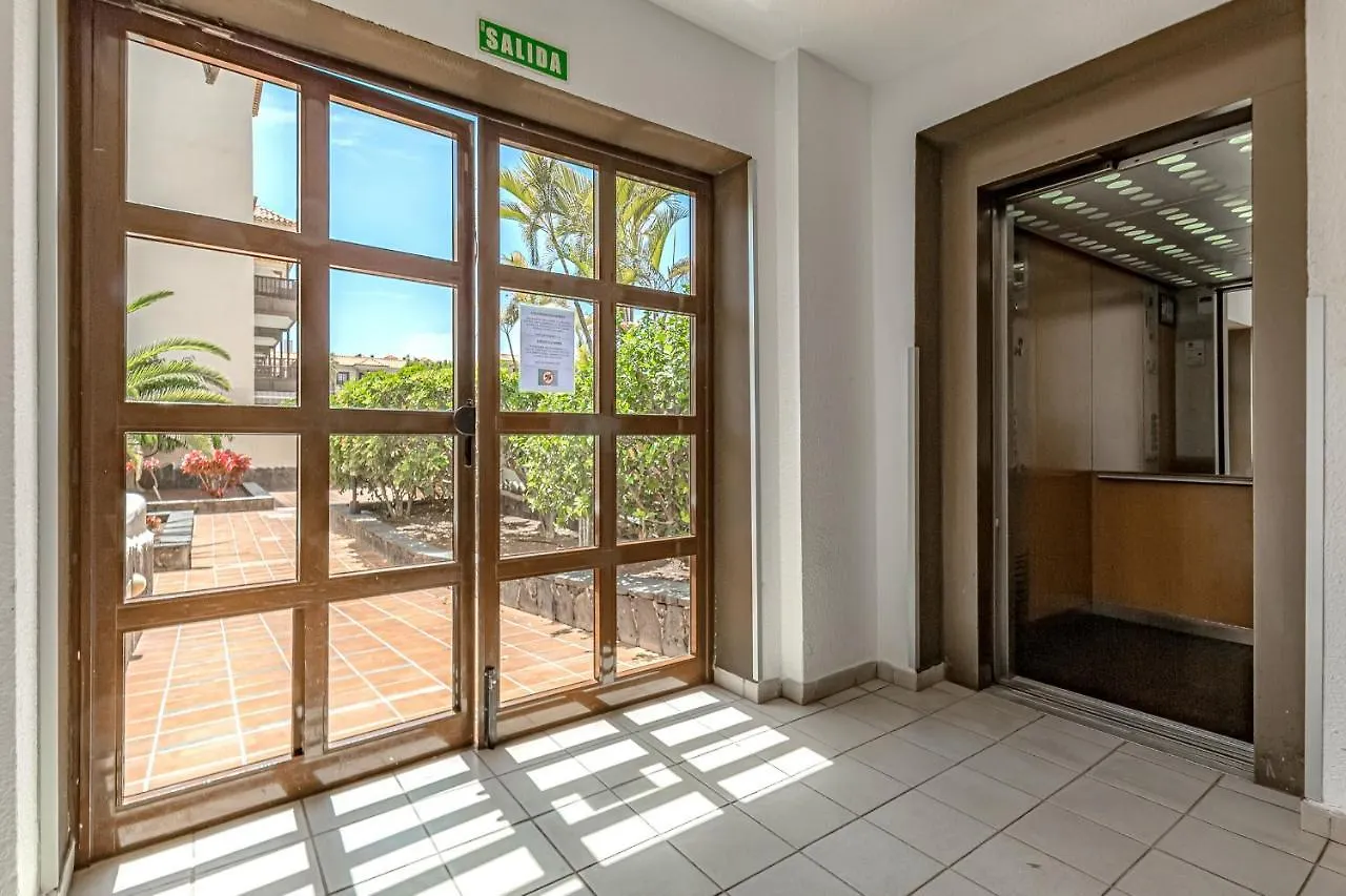 Atlantis 2 Apartment In Front Of The Ocean, Espectacular View, Pool And Wifi Costa Del Silencio 0*,  Spanje
